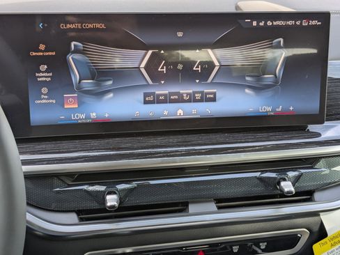 New 2026 BMW X5 xDrive40i w/ M Sport Package image 25