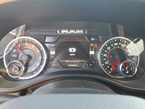 Used 2022 RAM 1500 Laramie w/ Sport Appearance Package AWD/4WD image 21