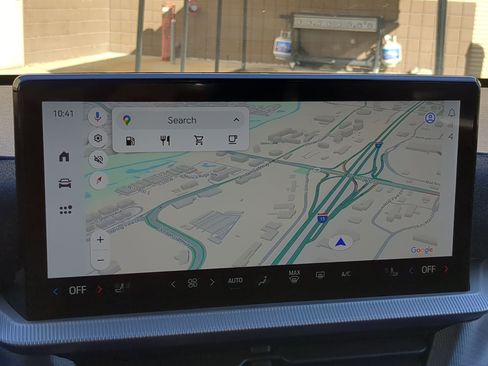 Used 2025 Ford Explorer ST-Line w/ ST-Line Street Pack image 24