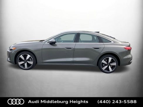 Used 2025 Audi A5 2.0T Premium Plus w/ Premium Plus image 11