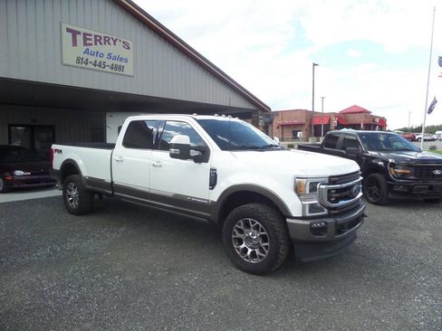 Used 2022 Ford F250 King Ranch w/ King Ranch Ultimate Package AWD/4WD image 3