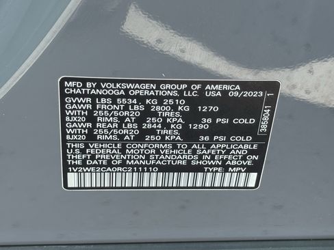 Used 2024 Volkswagen Atlas Cross Sport SE w/ Black Wheel Package FWD image 32