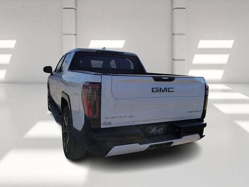 New 2025 GMC Sierra EV Denali image 6
