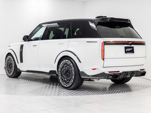 Used 2025 Land Rover Range Rover Long Wheelbase Autobiography AWD/4WD image 2