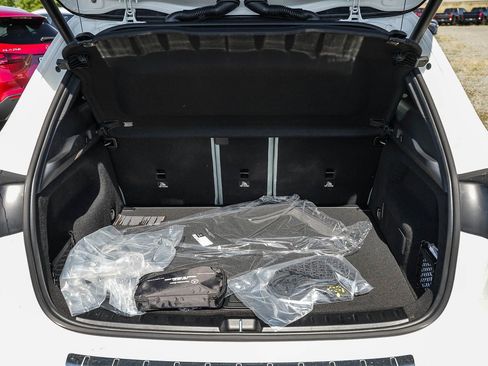 New 2026 Mercedes-Benz GLA 250 4MATIC image 25