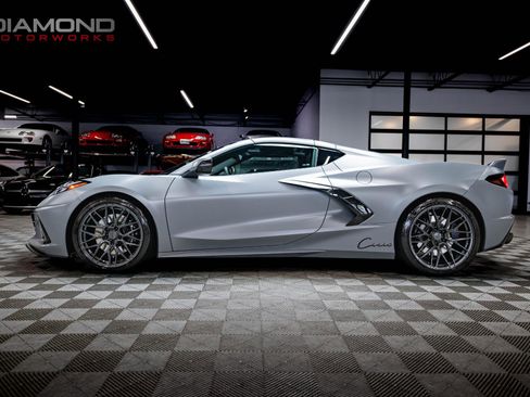 Used 2024 Chevrolet Corvette Stingray Coupe w/ Z51 Performance Package image 11