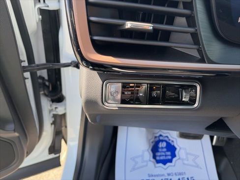 New 2026 Buick Envision Sport Touring AWD/4WD image 19