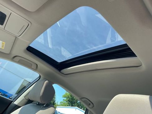 Certified 2023 Honda Accord EX image 16