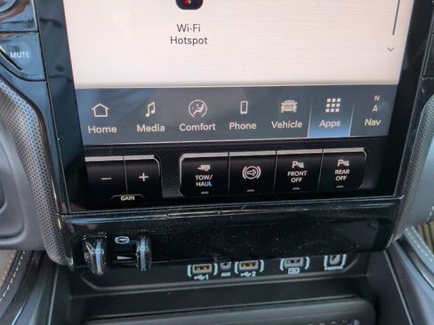 New 2026 RAM 2500 Limited image 36