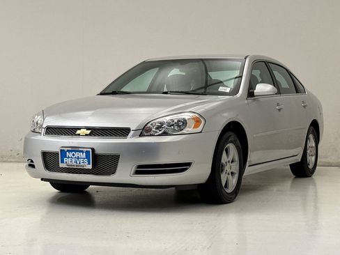 Used 2013 Chevrolet Impala LS FWD image 2