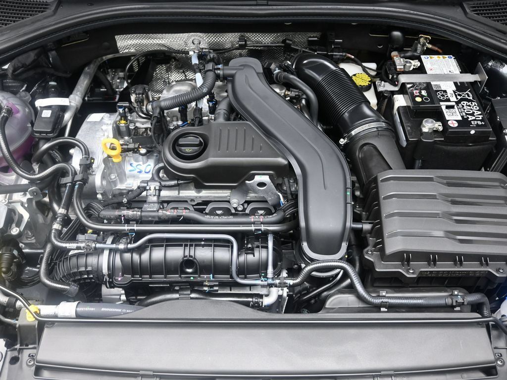 Used 2025 Volkswagen Jetta S FWD image 31