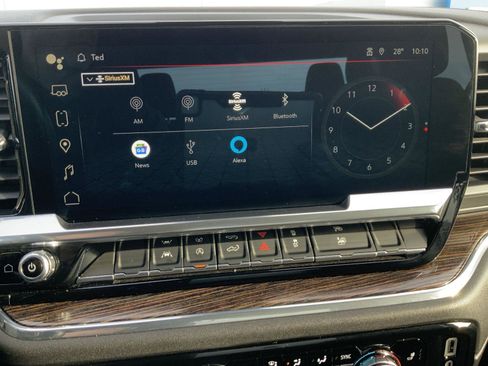 Used 2024 GMC Sierra 1500 Elevation image 39