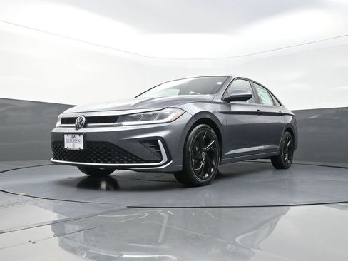 New 2026 Volkswagen Jetta SE image 23