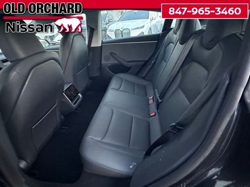 Used 2025 Tesla Model 3 Long Range RWD image 11