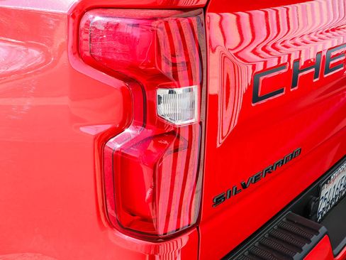 Used 2023 Chevrolet Silverado 1500 RST w/ LPO, Dark Essentials Package image 4