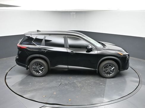 New 2026 Nissan Rogue S image 35