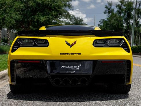 Used 2019 Chevrolet Corvette Z06 RWD image 9