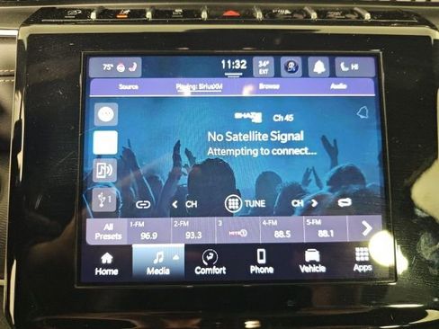 Certified 2024 Jeep Grand Cherokee L Laredo w/ Luxury Tech Group I image 23