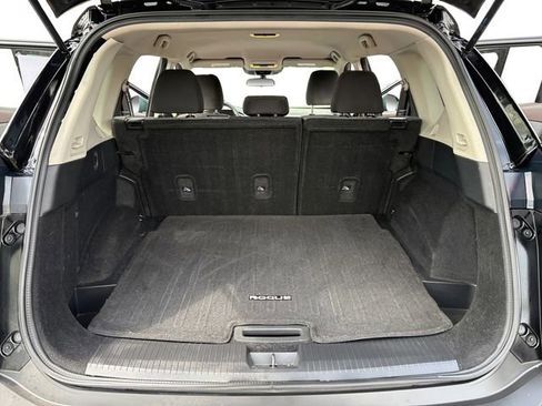Used 2021 Nissan Rogue S AWD/4WD image 12