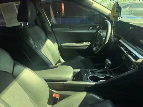 Used 2023 Kia K5 GT-Line w/ GT-Line Premium Package image 9