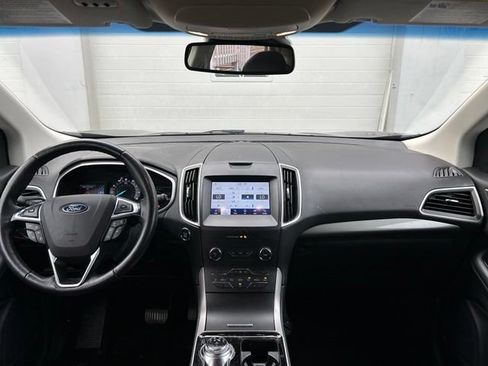 Used 2019 Ford Edge SEL w/ Equipment Group 201A AWD/4WD image 10