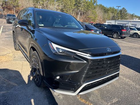 Used 2025 Lexus TX 500h AWD image 1