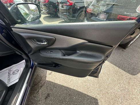 Used 2023 Nissan Murano SV FWD image 19