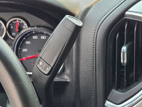Used 2020 Chevrolet Silverado 1500 LT RWD image 29
