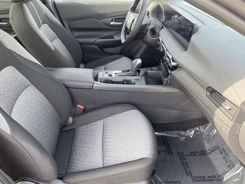 New 2026 Nissan Sentra SV w/ Floor Mat Package FWD image 24