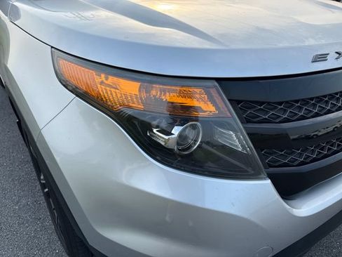 Used 2015 Ford Explorer Sport w/ Equipment Group 401A AWD/4WD image 12