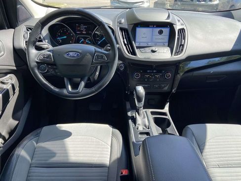 Used 2019 Ford Escape SE FWD image 11