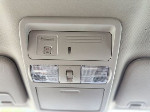 Used 2021 Nissan Titan SV w/ Accessory Utility Package RWD image 39