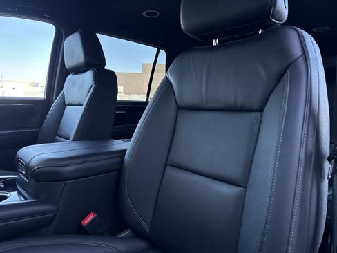 Used 2025 Chevrolet Tahoe LT AWD/4WD image 21