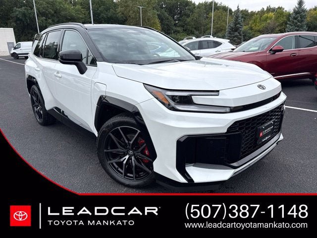 Used 2026 Toyota RAV4 AWD Plug-in Hybrid image 1