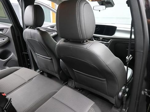 Used 2025 Buick Encore GX Preferred image 16