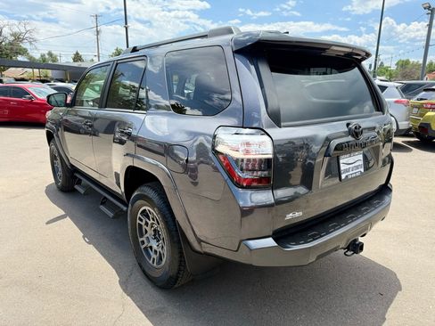 Used 2020 Toyota 4Runner Venture image 7