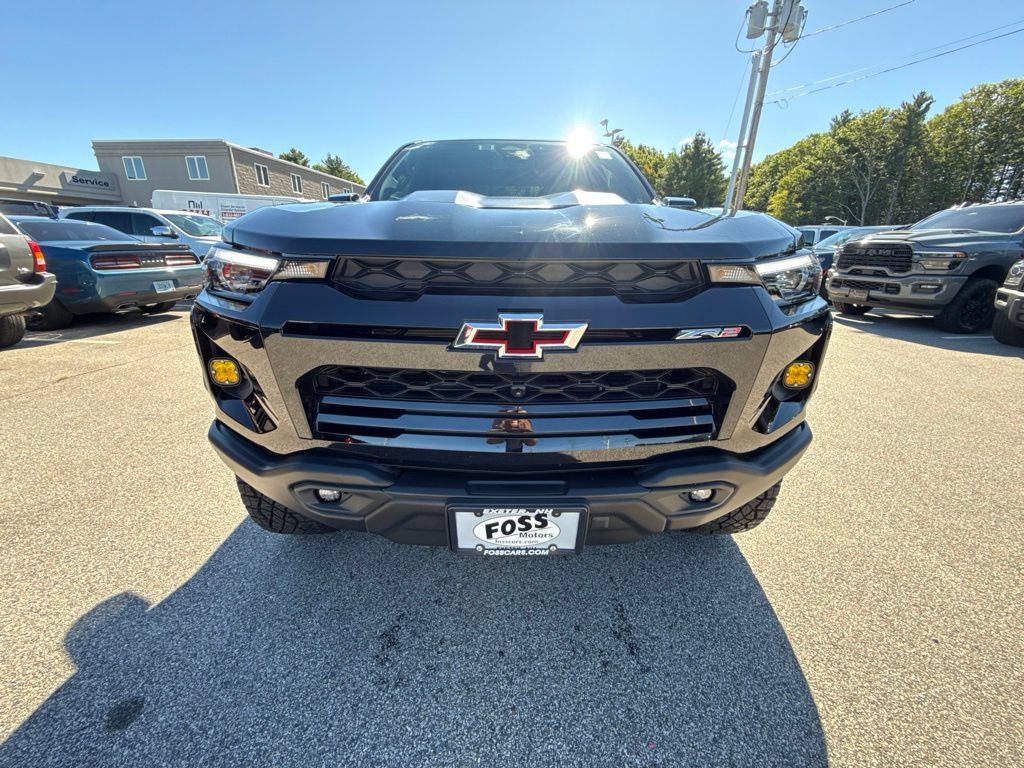 Used 2026 Chevrolet Colorado ZR2 w/ ZR2 Bison Edition AWD/4WD image 8