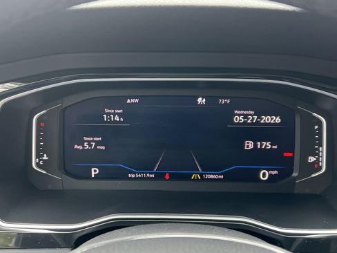 Used 2019 Volkswagen Jetta SEL w/ Cold Weather Package FWD image 25