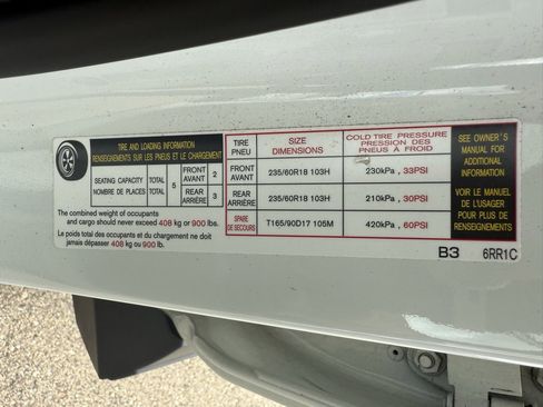 Used 2023 Nissan Rogue SV image 39