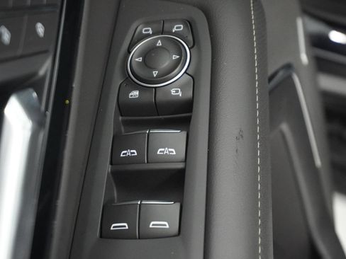 New 2026 Chevrolet Suburban Premier RWD image 16
