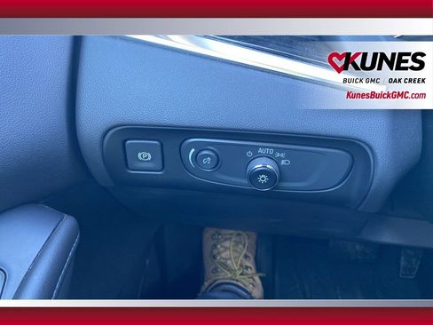 Used 2021 Buick Enclave Avenir w/ Avenir Technology Package image 16