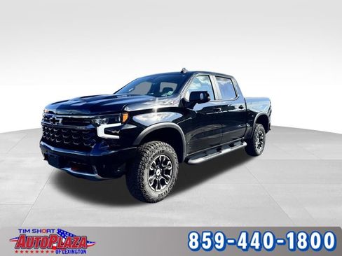 Used 2025 Chevrolet Silverado 1500 ZR2 w/ Technology Package AWD/4WD image 1