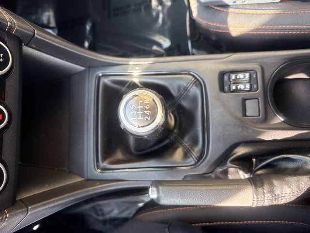 Used 2022 Subaru Crosstrek 2.0i Premium AWD/4WD image 18