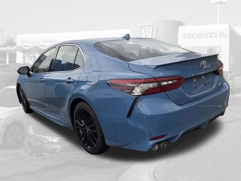 Used 2023 Toyota Camry XSE FWD image 2