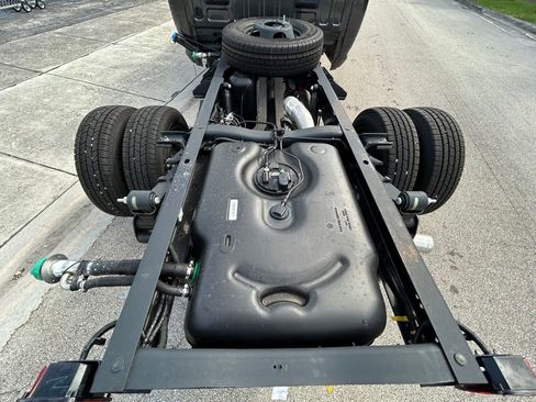 New 2025 RAM 3500 Big Horn image 37