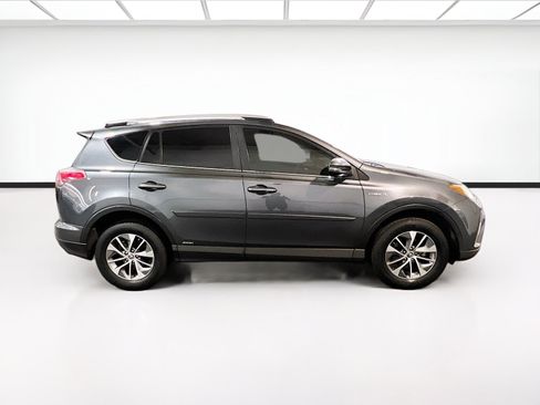 Used 2016 Toyota RAV4 XLE w/ Convenience Package AWD/4WD image 24