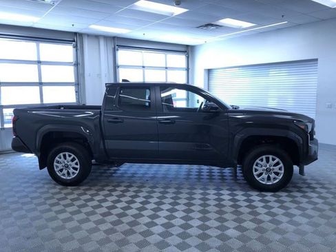 New 2026 Toyota Tacoma SR5 AWD/4WD image 6