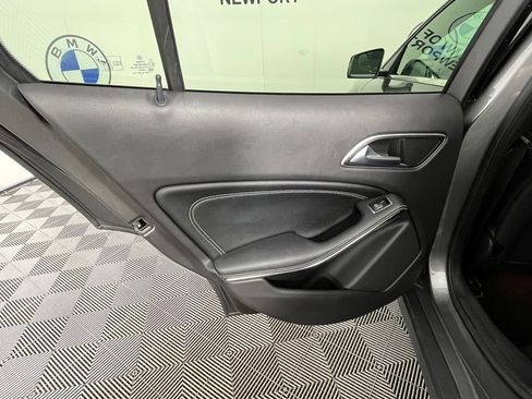 Used 2018 Mercedes-Benz GLA 250 4MATIC image 27