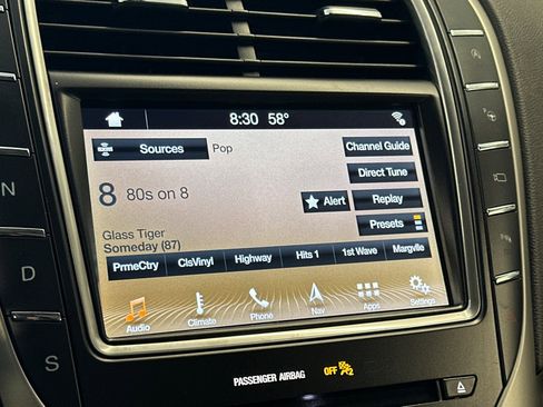 Certified 2019 Lincoln Nautilus Reserve AWD/4WD image 18