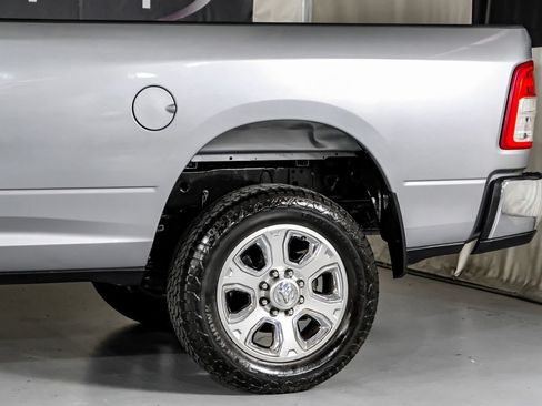 Used 2023 RAM 3500 Big Horn AWD/4WD image 13